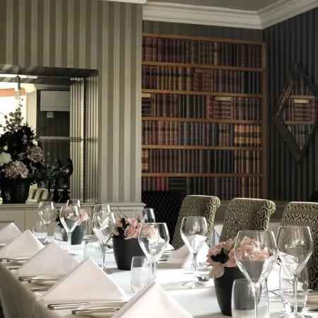 Le Bouchon Brasserie & Hotel