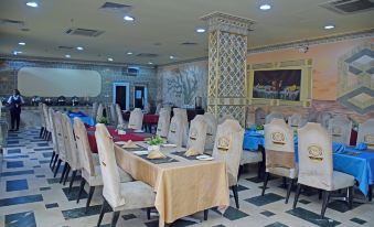 Sandralia Hotel