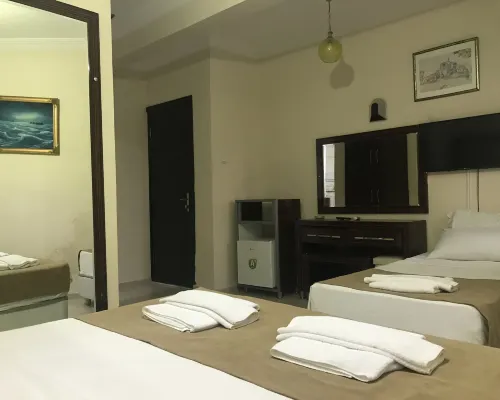 Tümay Hotel ビテツのホテル
