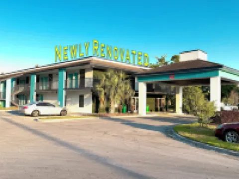 Days Inn by Wyndham Eglin AFB Hotels in Niceville