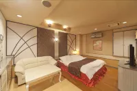 Hotel Fine Garden Okayama II