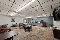 Quality Inn & Suites فنادق في كاريبو