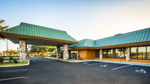 Croix Grand Hotel Hotels in Avon Park