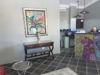 Izimbali Lodge and Restaurant