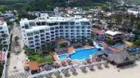 Casablanca Resort Hotel a Rincon de Guayabitos