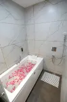 Hotel Dolphin International - Bathtub