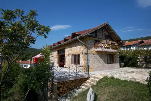 Casa de Artes Guest House Hotels in Balchik