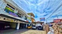 Rian Kost Kos Harian Penginapan Pusat Kota Palembang Hotels in Karya Baru