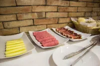 Miragaia House - breakfast