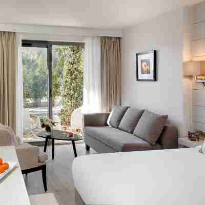 La Bastide de Biot Rooms