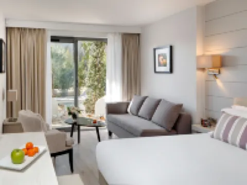 La Bastide de Biot Hotels in Biot