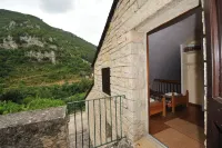 Hôtel des Bateliers