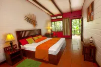 Pachira Lodge Hotels in Colorado