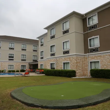 Holiday Inn Express & Suites Greenville by IHG