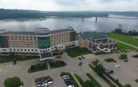 Grand Harbor Resort