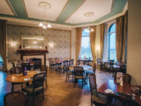 Cornhill Castle Hotels in Biggar