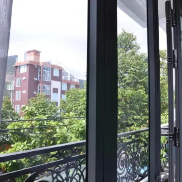 Kim Ngân Hotel Отели рядом с достопримечательностью «Пляж Датзок»