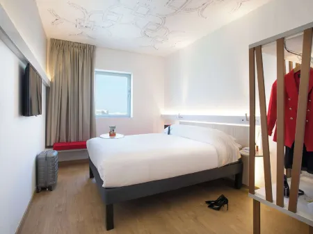 Ibis Abdelmoumen Casa Centre