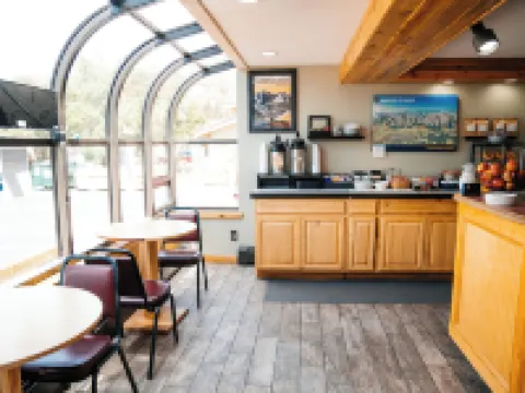 アメリカズ ベスト バリュー イン サライダ、コロラド サリダのホテル