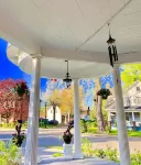 1000 Islands B&B – the Bulloch House Hotels in Gananoque