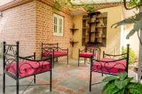 Shree Kunja Homestay Hotels near Maya Bazaar
