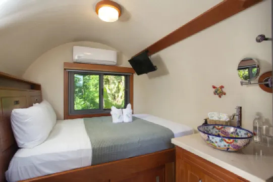 사란다 부티크 호텔  호텔