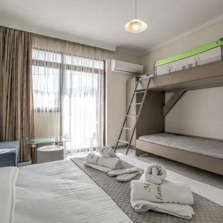 Del Sol #5 Meteora Luxurious Family Suites