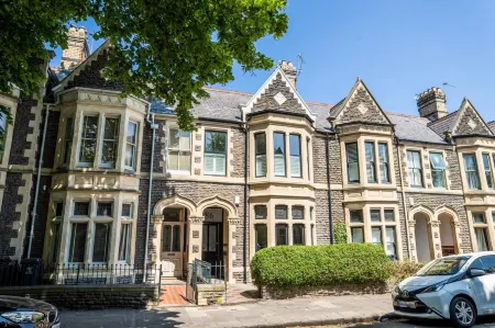 The Pontcanna Pearl 3-Bed Haven Отели в г. Риверсайд