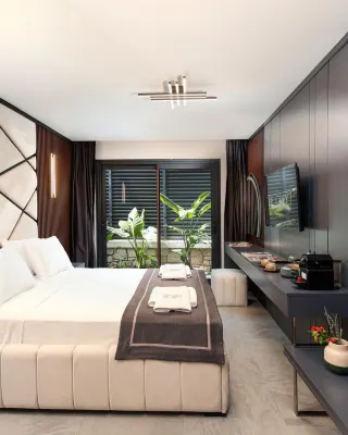The Grey Alaçatı - Bed & Breakfasts