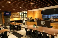 Grand Citihub Hotel @Kajoetangan Hotels in Klojen