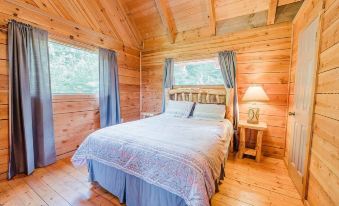 J Willy's Refuge 2 Bedroom Cabin by RedAwning