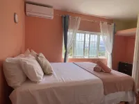 Skyline Suites, Queen, Ocean Views 1 Bedroom Condo by RedAwning