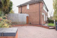 2BR House-sleeps 5-parking-contractors & Families