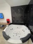Namuri Luxury Rooms - Hot Tub