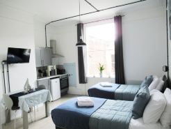 Queen Street Apartments