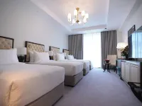 Peninsula Worth Hotel Hotels near Old Bazaar