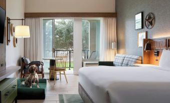 Sol Cypress, San Antonio, A Tribute Portfolio Hotel