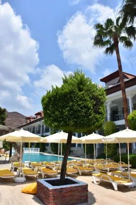 Sardunya Apart Hotels near The Red Lion Restoran