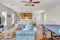 Chic 30A Beach Home Views Ping Pong 5-Min Walk to Carillon Beach Bellview