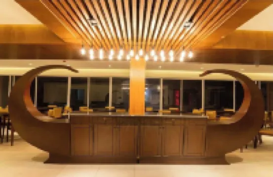 Royal Pearl Suites