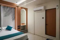 HOTEL RAJ PALACE Hotels in Amreli