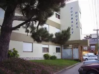 Hotel Pourally Hotels in 