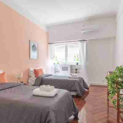 Fliphaus Arenales 1900 - 5 Bd 3 Ba Recoleta Others