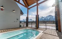 Skyridge 401 by Canmore Premier