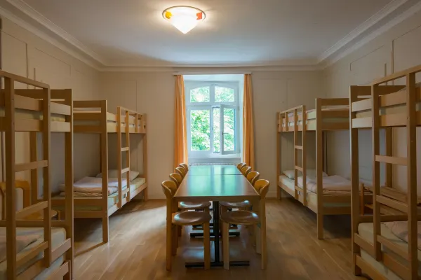 Schaffhausen Youth Hostel Номера Photos