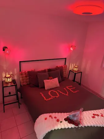 Suite Eden Spa, Appart’hôtel Bien être , Patio Отели в г. Вими