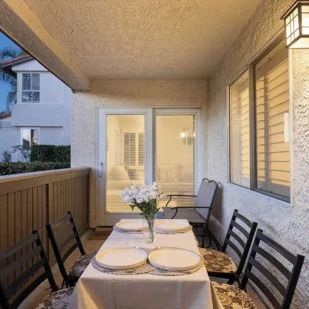 Seabreeze Retreat by AvantStay
