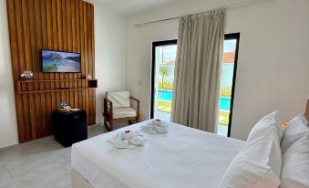 Yahweh Hotel