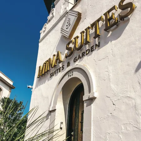 Mina Suites Barrio Antiguo