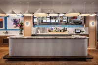 Alyeska Resort - bar